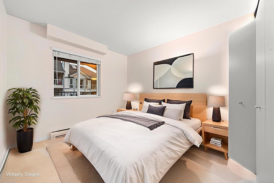 205 1550 SW Marine Drive Vancouver, BC - 2