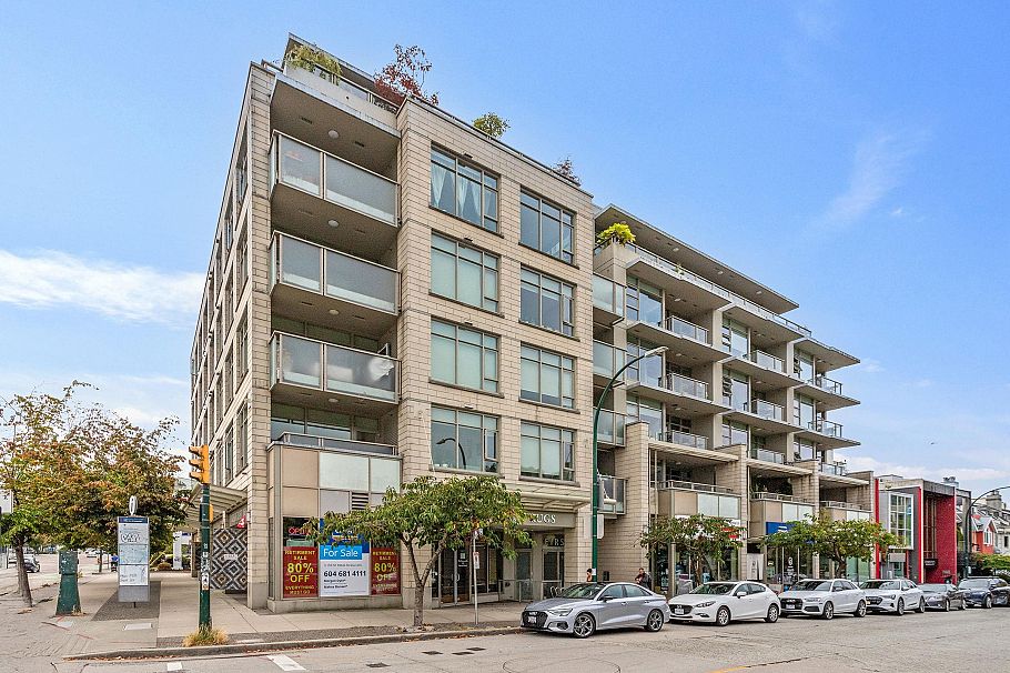 405 1808 W 1st Avenue Vancouver, BC - 1