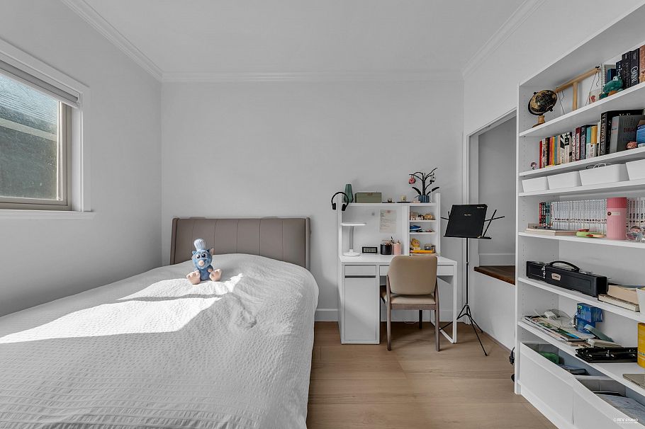 8436 Osler Street Vancouver, BC - 31