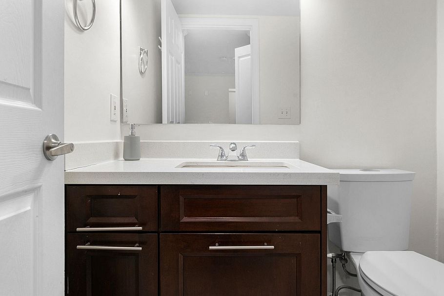 306 3624 Fraser Street Vancouver, BC - 11