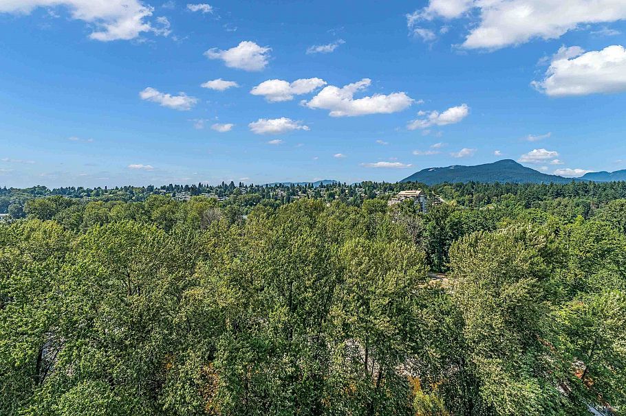 1406 1401 Hunter Street North Vancouver, BC - 4