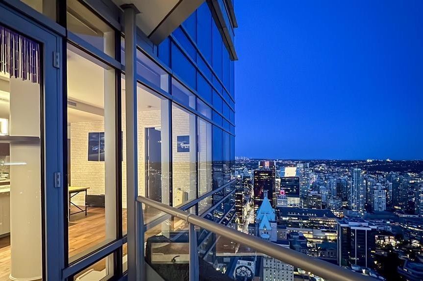 5004 1128 W Georgia Street Vancouver, BC - 39