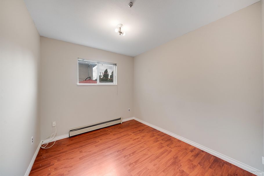 4021 Victoria Drive Vancouver, BC - 31