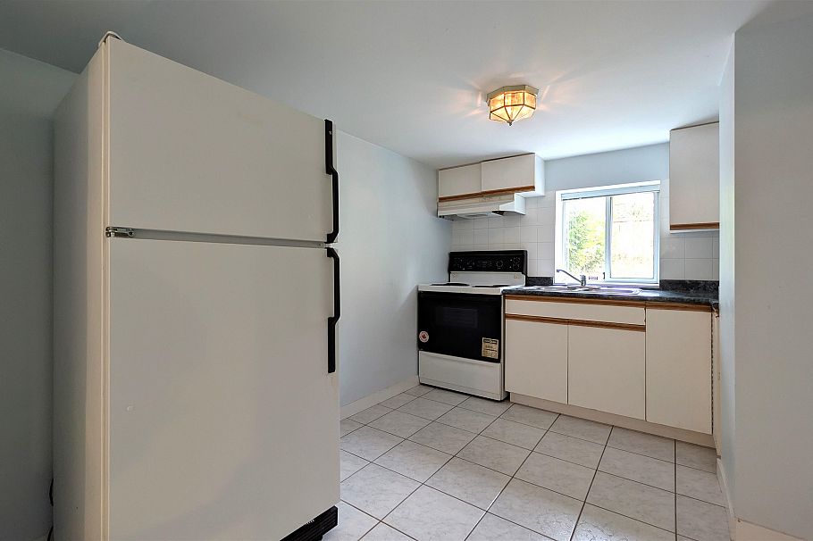 3539 W 37th Avenue Vancouver, BC - 15