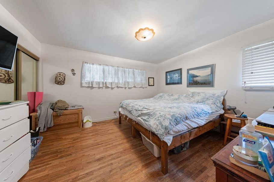 4275 Lions Avenue North Vancouver, BC - 8