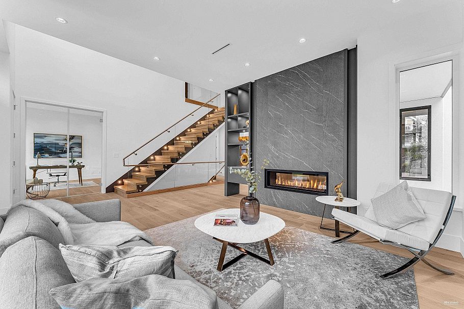 615 E 6th Street North Vancouver, BC - 7