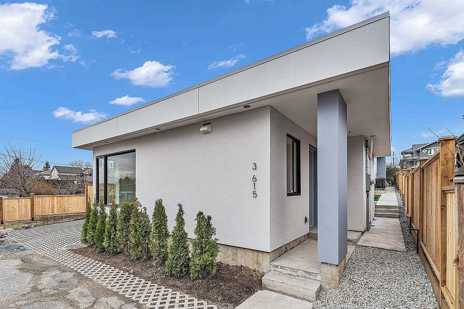 615 E 6th Street North Vancouver, BC - 37