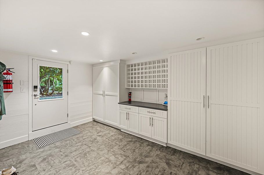 1519 W 35th Avenue Vancouver, BC - 32