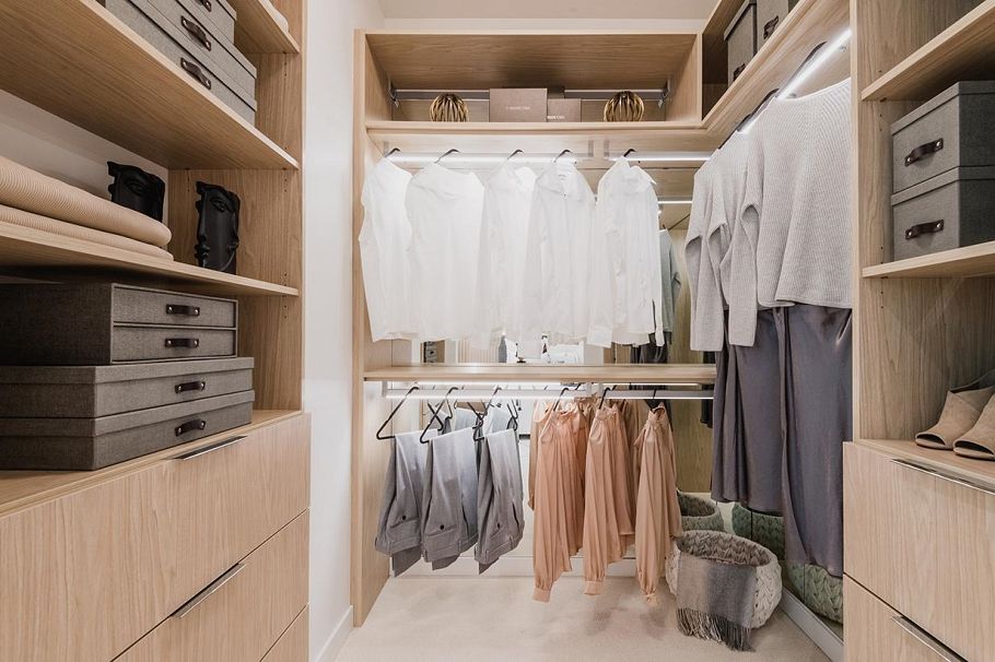 1402 485 W 42nd Avenue Vancouver, BC - 2