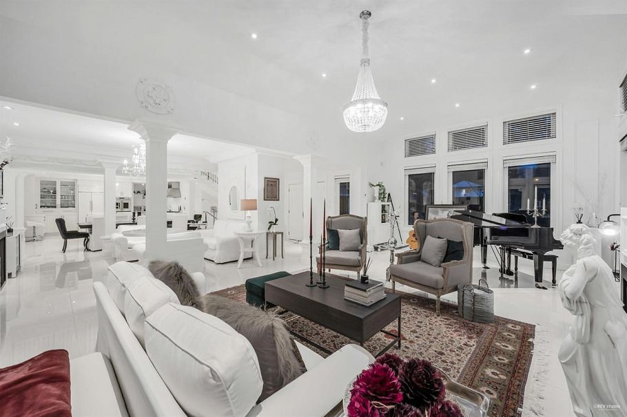 4511 Capilano Road North Vancouver, BC - 8