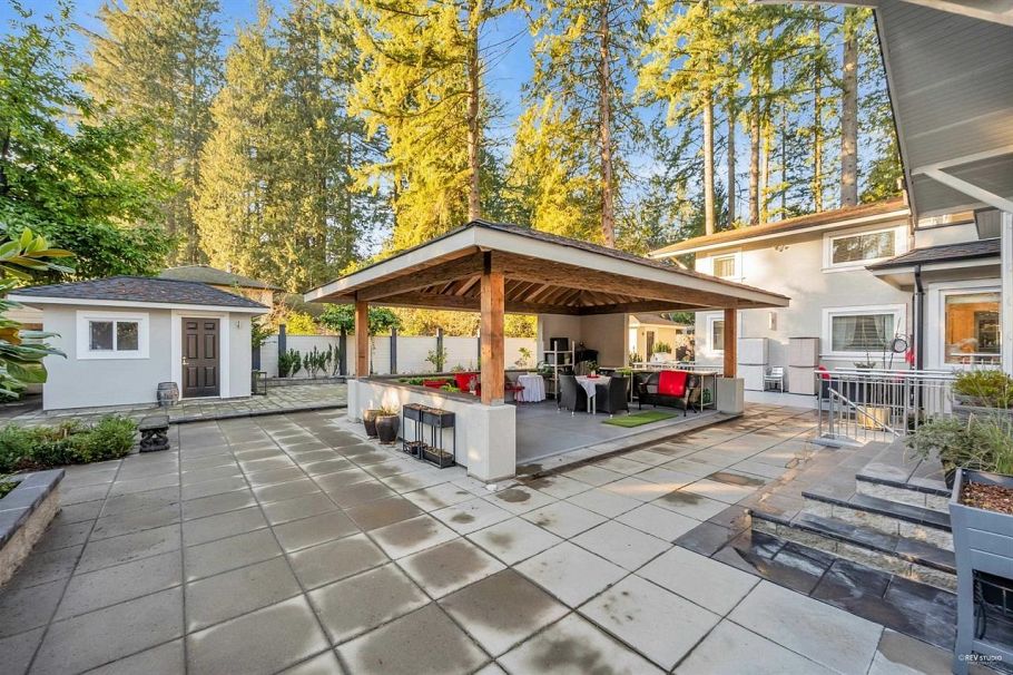 4511 Capilano Road North Vancouver, BC - 26