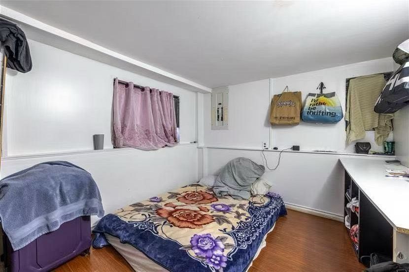 4940 Killarney Street Vancouver, BC - 12