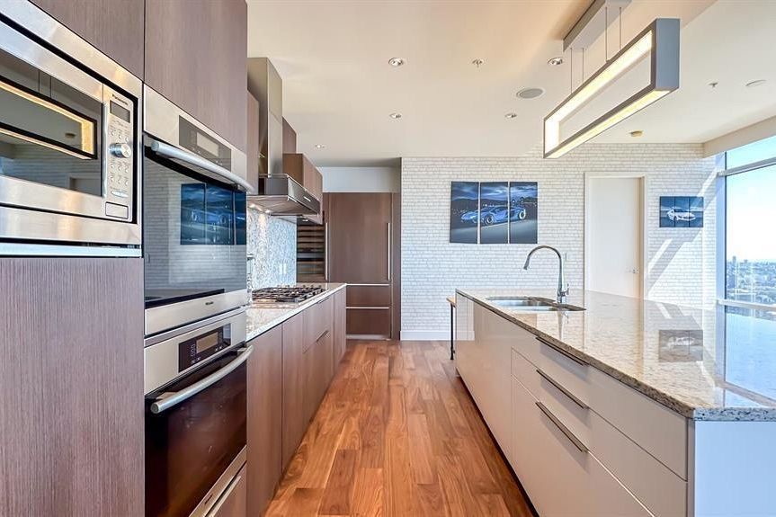 5004 1128 W Georgia Street Vancouver, BC - 9