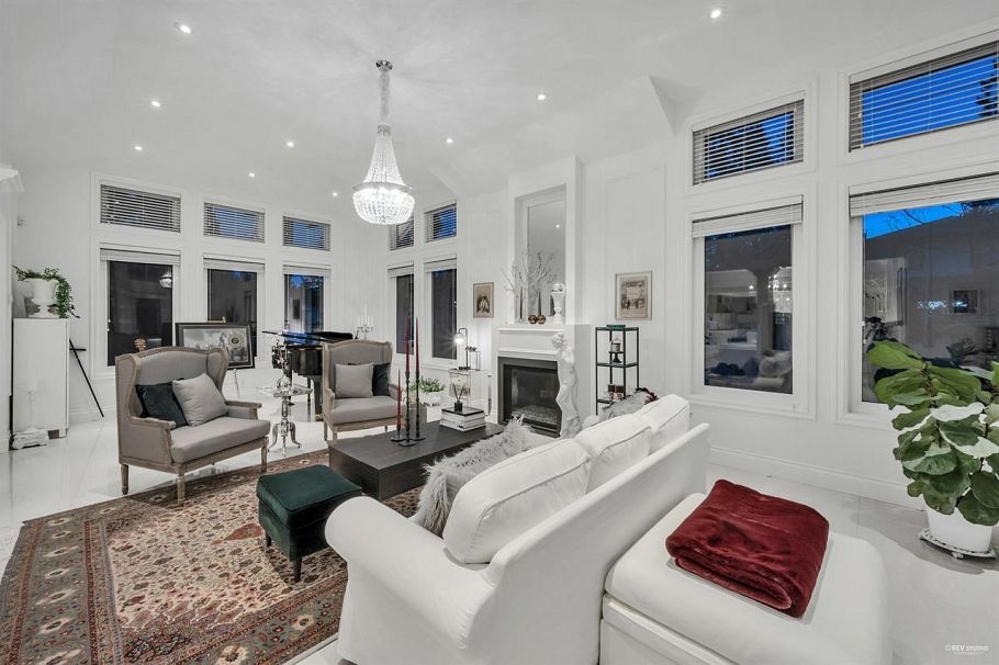 4511 Capilano Road North Vancouver, BC - 32