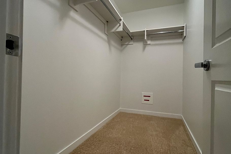 201 3533 Ross Drive Vancouver, BC - 12