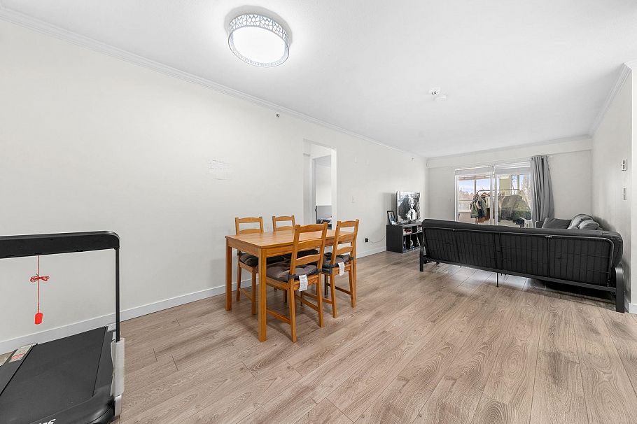 306 3624 Fraser Street Vancouver, BC - 34