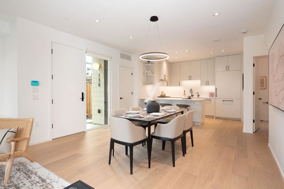 122 E 17th Avenue Vancouver, BC - 13