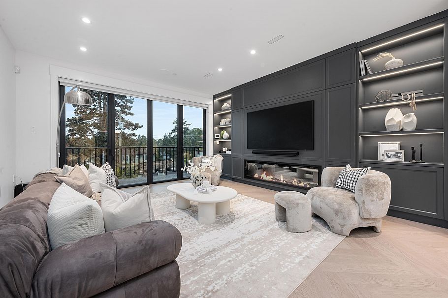 2173 Vanness Avenue Vancouver, BC - 14