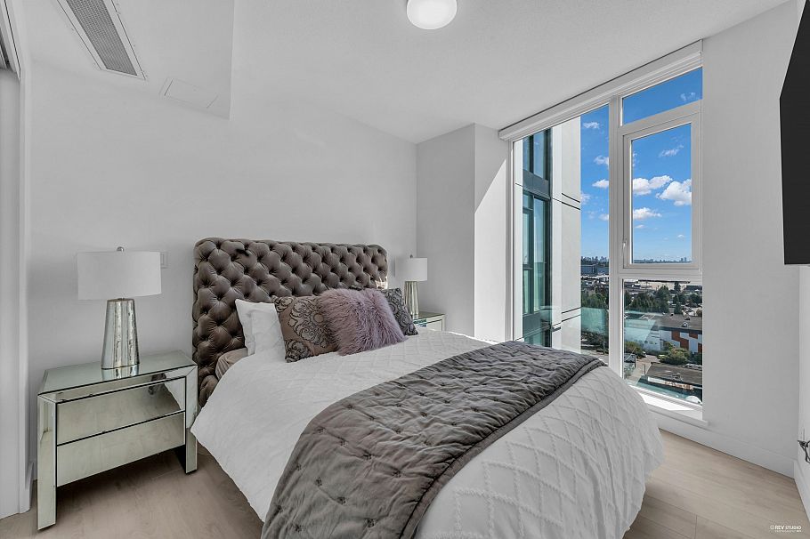 1406 1401 Hunter Street North Vancouver, BC - 19