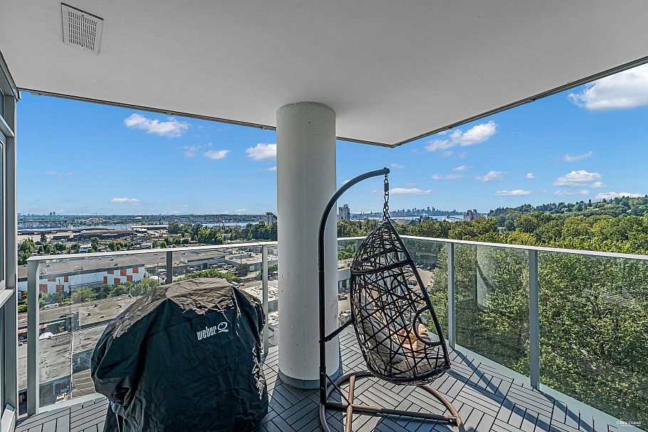 1406 1401 Hunter Street North Vancouver, BC - 3