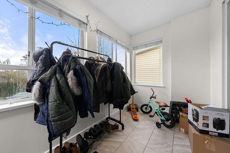 306 3624 Fraser Street Vancouver, BC - 16