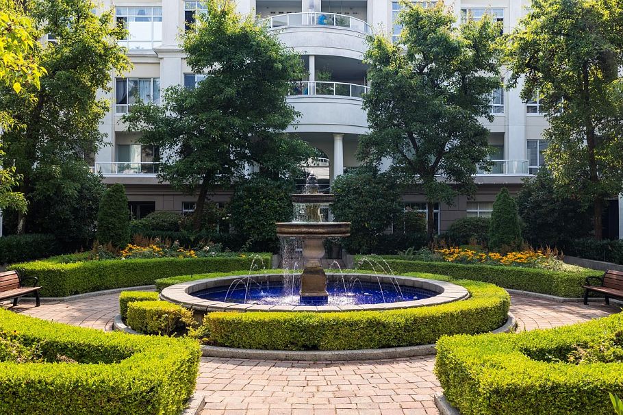 403 5735 Hampton Place Vancouver, BC - 33