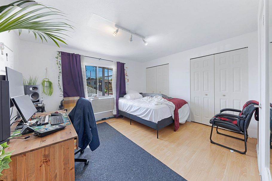 6777 Kerr Street Vancouver, BC - 10