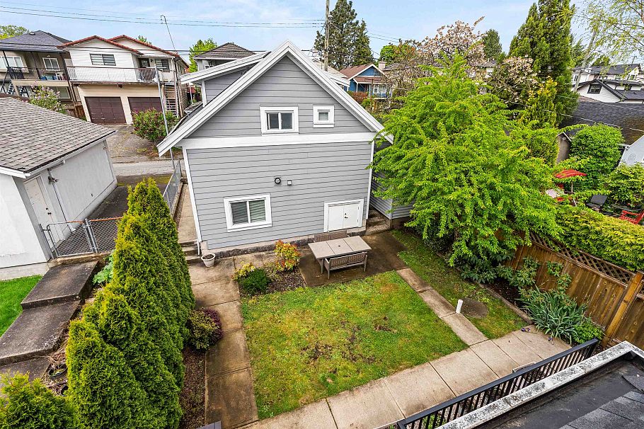 6229 St. Catherines Street Vancouver, BC - 29