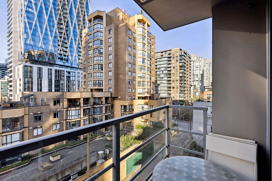701 1133 Homer Street Vancouver, BC - 6