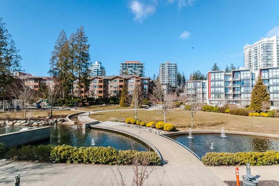 TH1 5687 Gray Avenue Vancouver, BC - 1