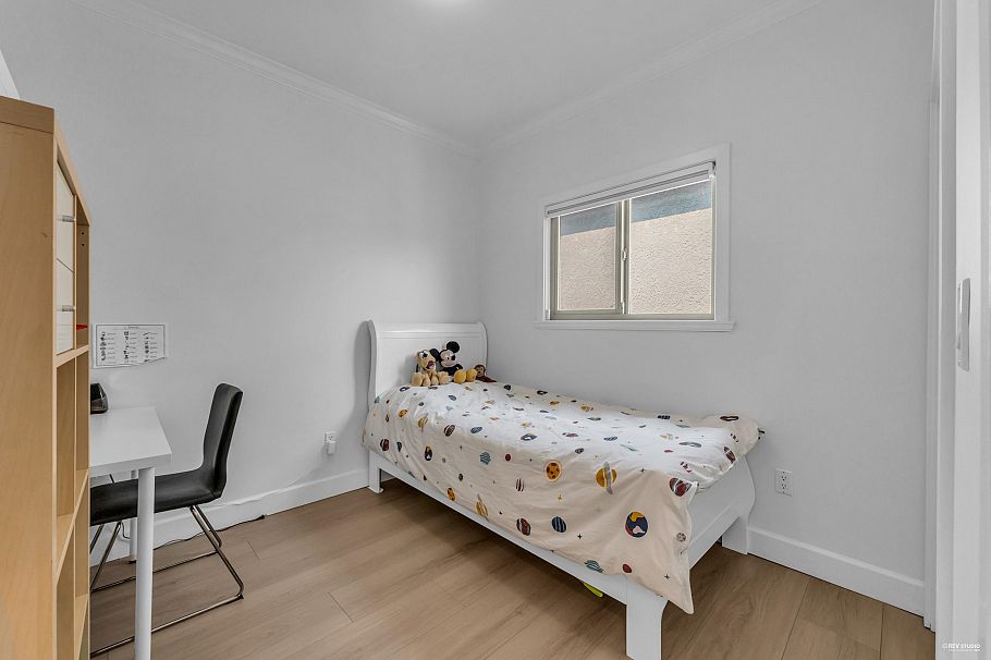 8436 Osler Street Vancouver, BC - 30