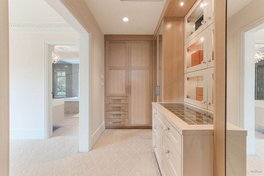 1192 W 39th Avenue Vancouver, BC - 25