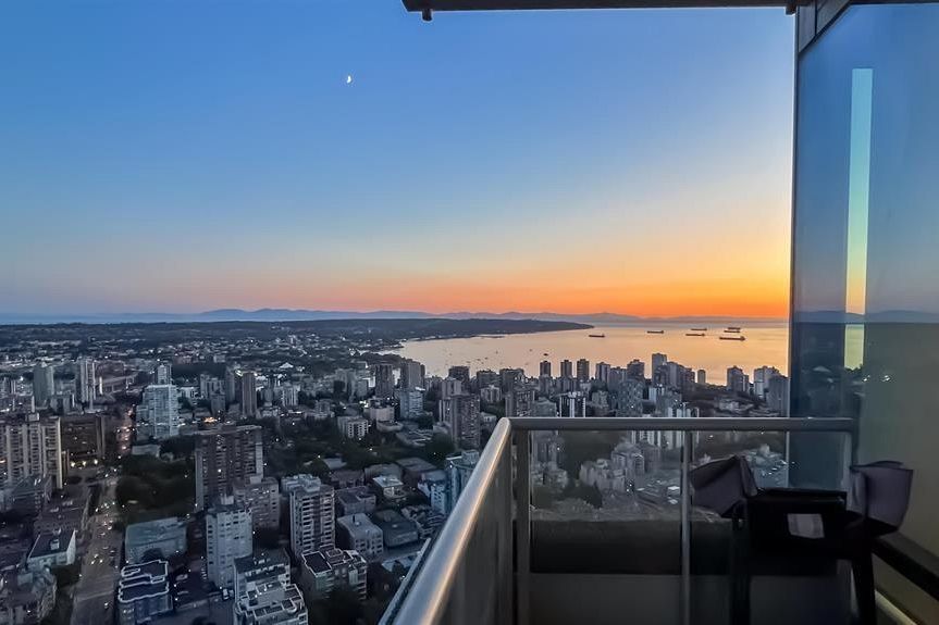 5004 1128 W Georgia Street Vancouver, BC - 35