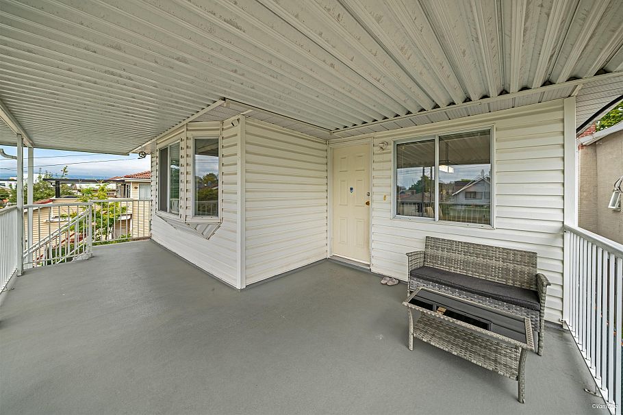 4021 Victoria Drive Vancouver, BC - 36