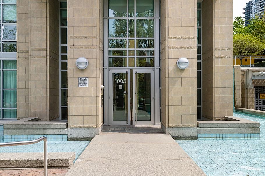 605 1005 Beach Avenue Vancouver, BC - 36