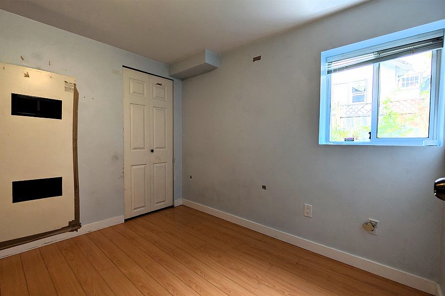 3539 W 37th Avenue Vancouver, BC - 18