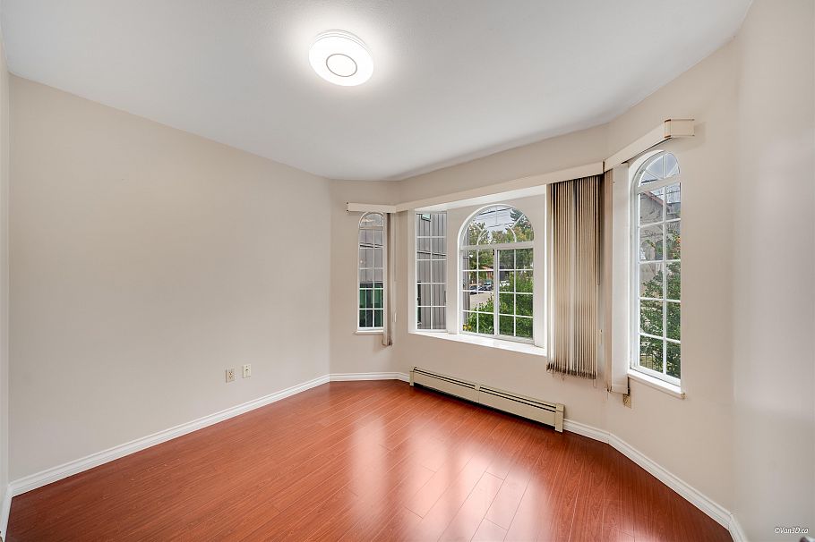 4021 Victoria Drive Vancouver, BC - 30