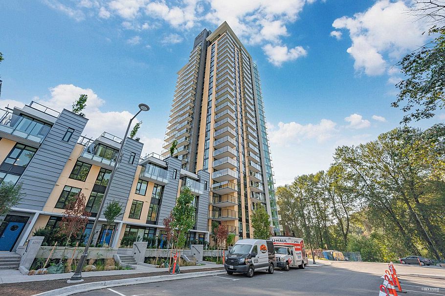 1406 1401 Hunter Street North Vancouver, BC - 32