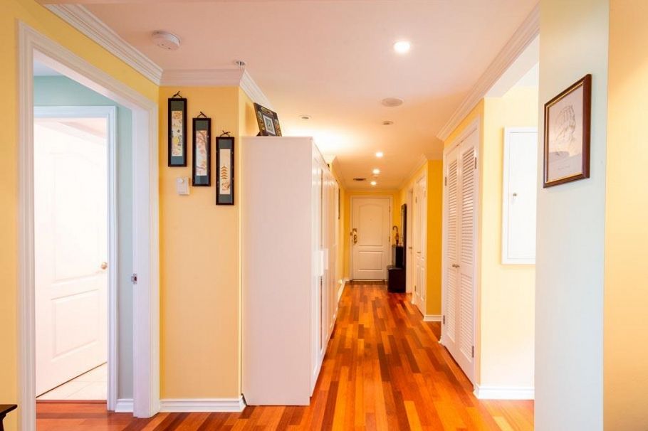 304 1233 Beach Avenue Vancouver, BC - 4