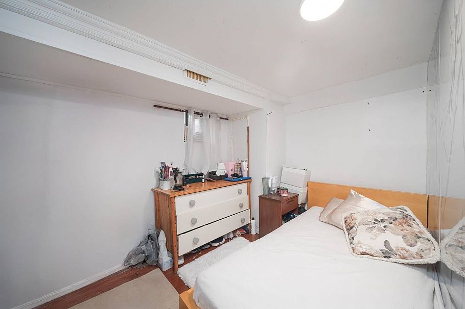 4940 Killarney Street Vancouver, BC - 8