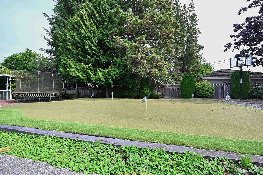 1368 Minto Crescent Vancouver, BC - 33