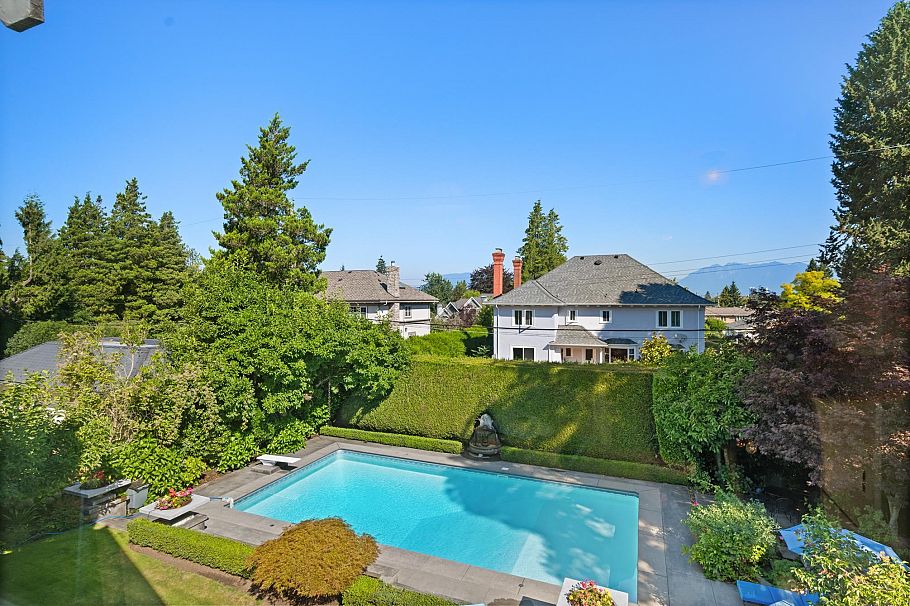 1519 W 35th Avenue Vancouver, BC - 33