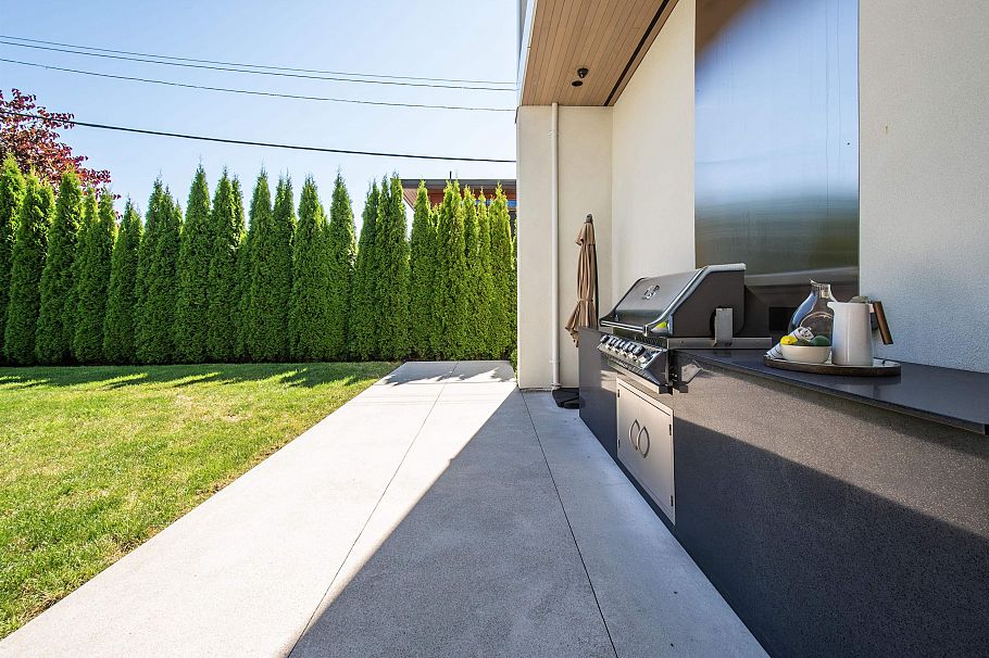 4262 Lions Avenue North Vancouver, BC - 11