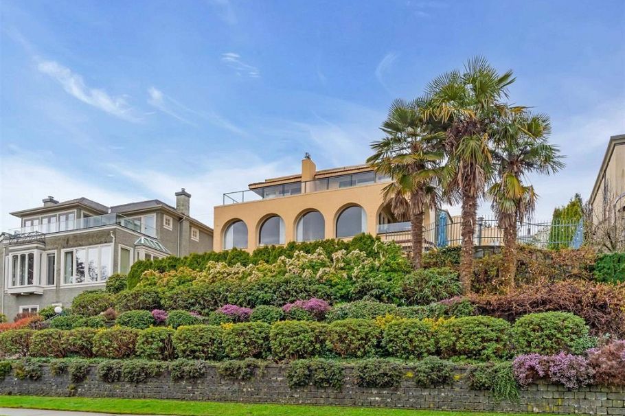 3705 Puget Drive Vancouver, BC - 2