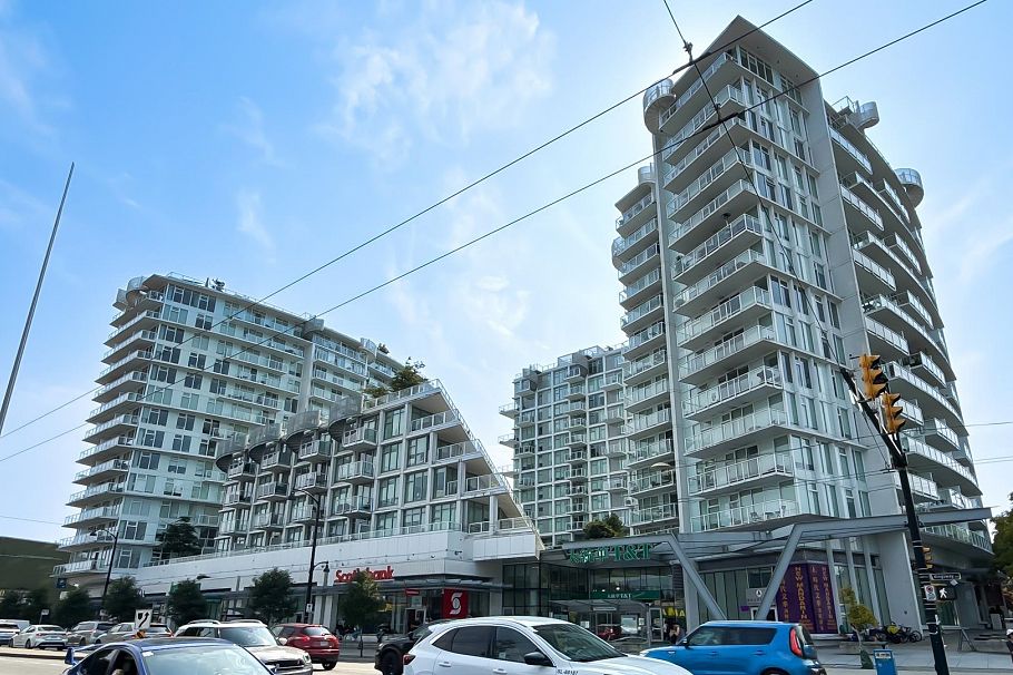 1112 2220 Kingsway Vancouver, BC - 1