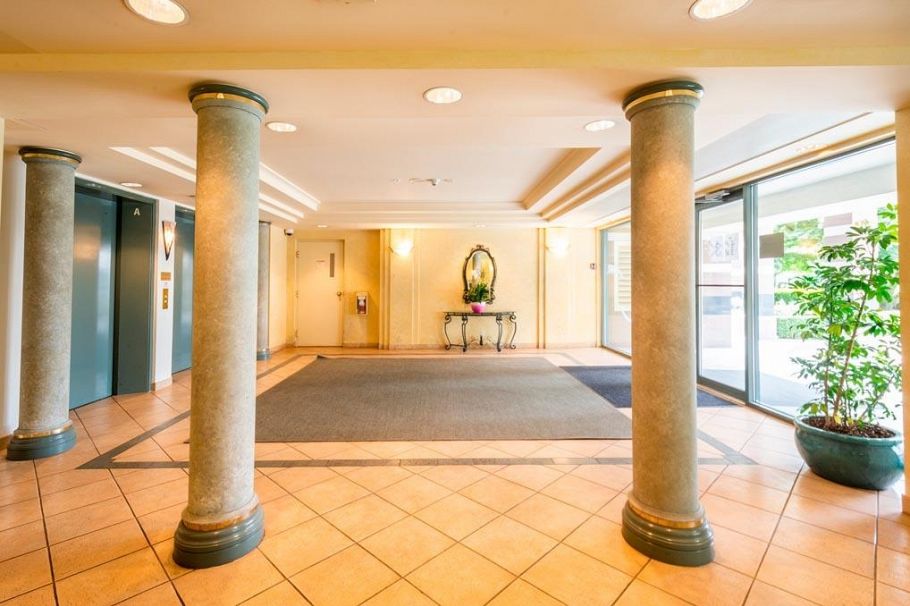 304 1233 Beach Avenue Vancouver, BC - 3