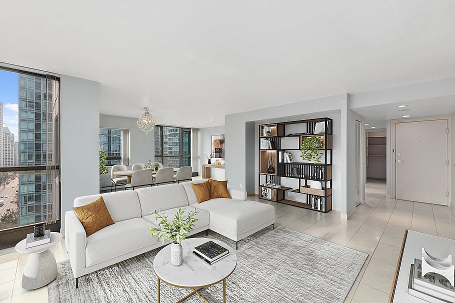 2202 1331 Alberni Street Vancouver, BC - 5