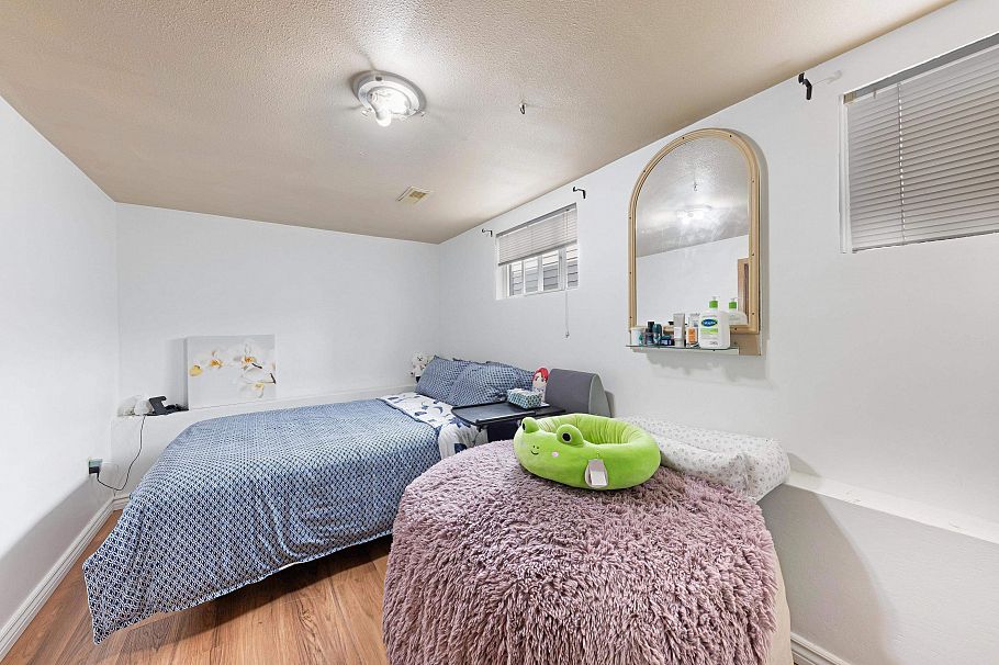 6777 Kerr Street Vancouver, BC - 15