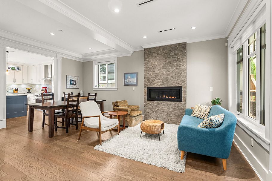 6229 St. Catherines Street Vancouver, BC - 4