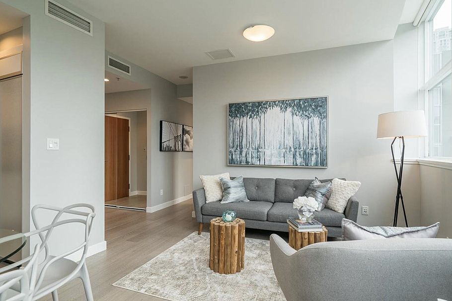 201 1233 W Cordova Street Vancouver, BC - 1